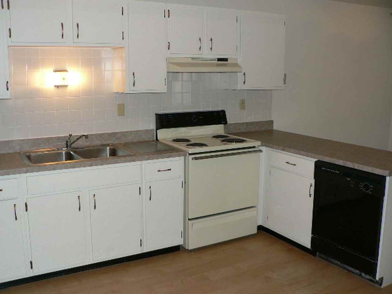 Dover Place - Photo 5 of 24