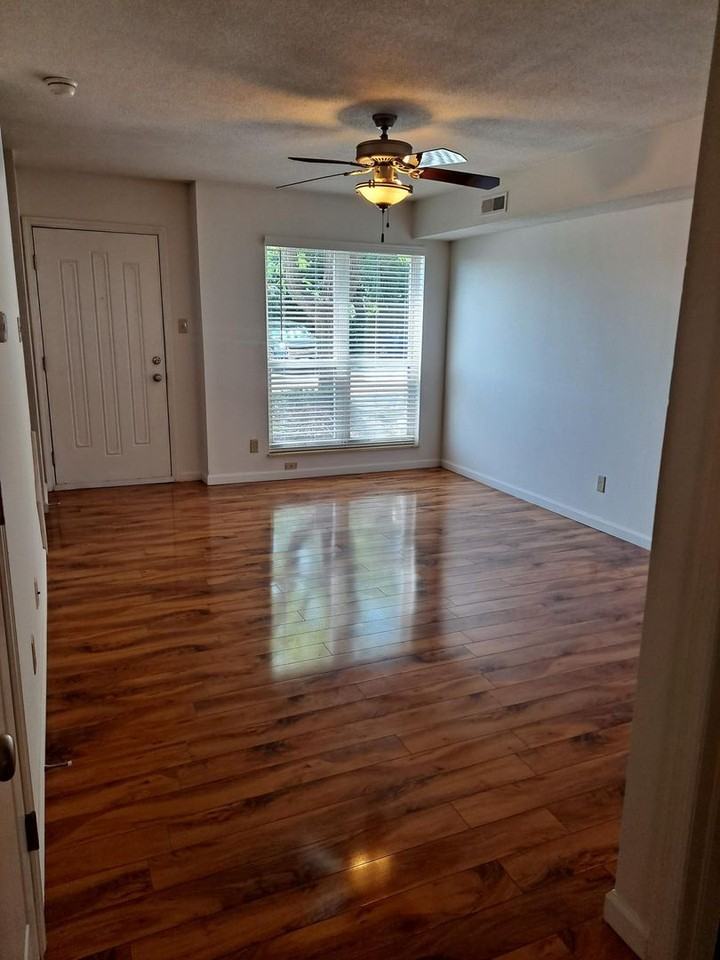 Whitehall - Photo 2 of 31