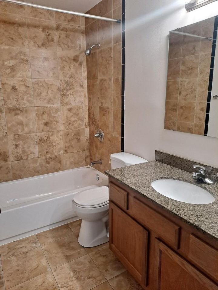 Whitehall - Photo 7 of 31