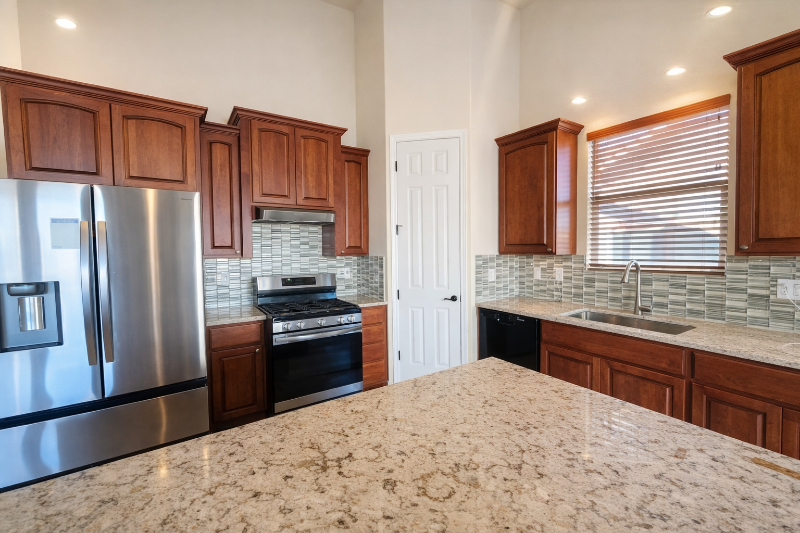 515 Andrew Dr - Photo 3 of 15