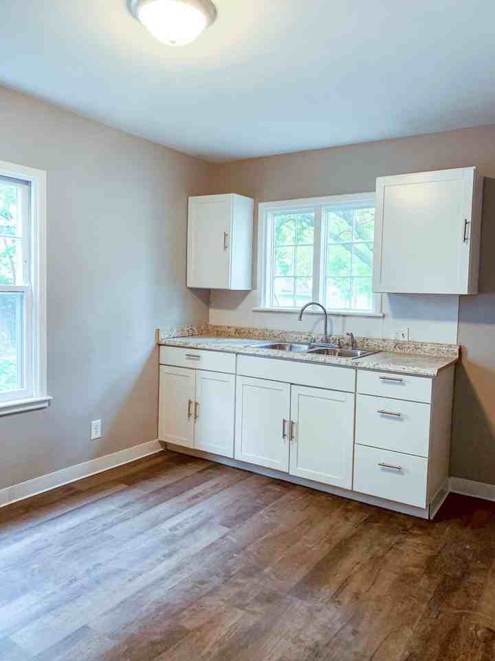 1672 E Weber Rd - Photo 3 of 10