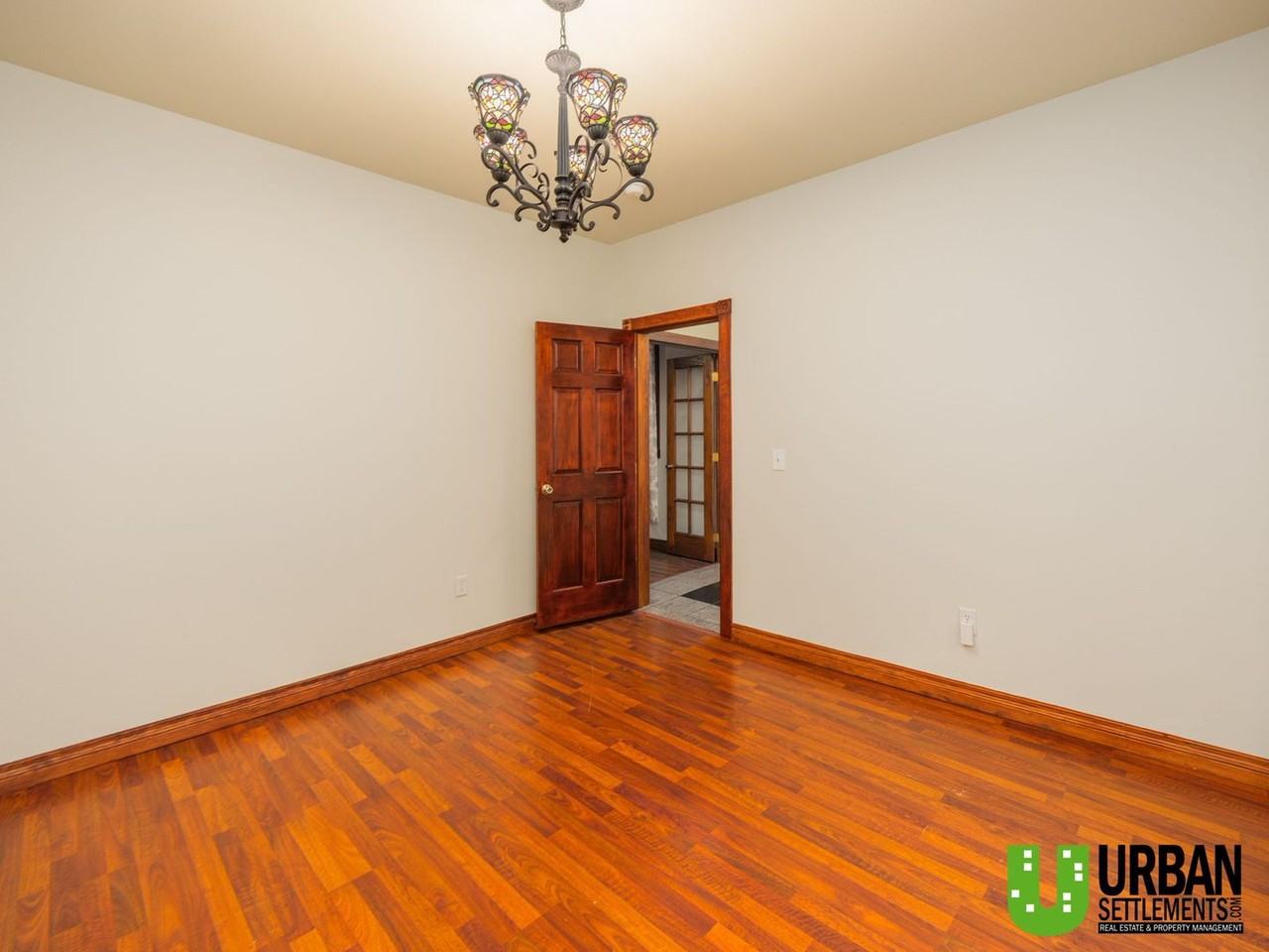 1511 W Gardner Ave - Photo 5 of 28