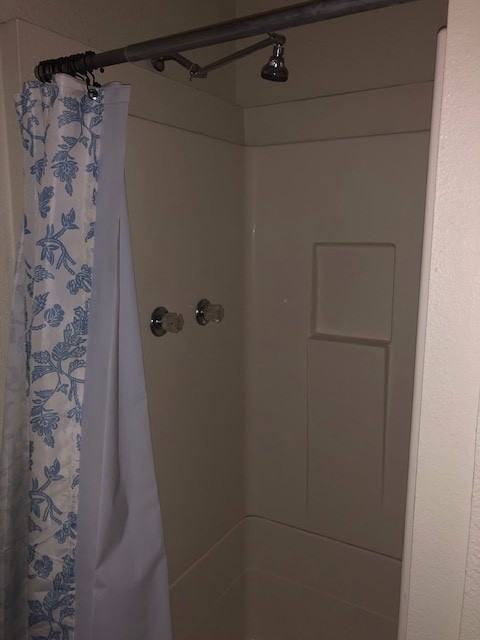 3065 Crossroads Dr - Photo 2 of 19