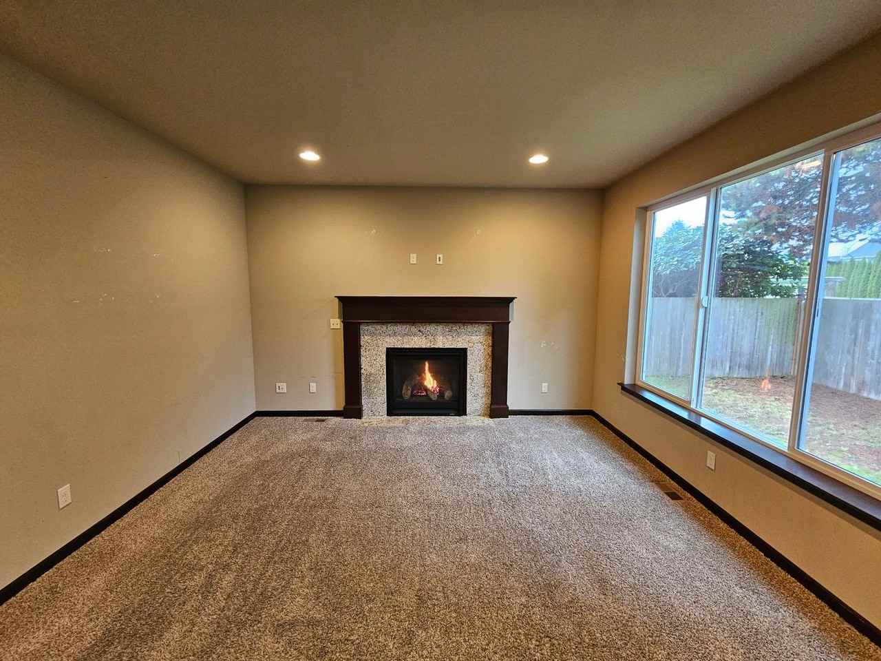 713 Park Ln #A - Photo 7 of 26