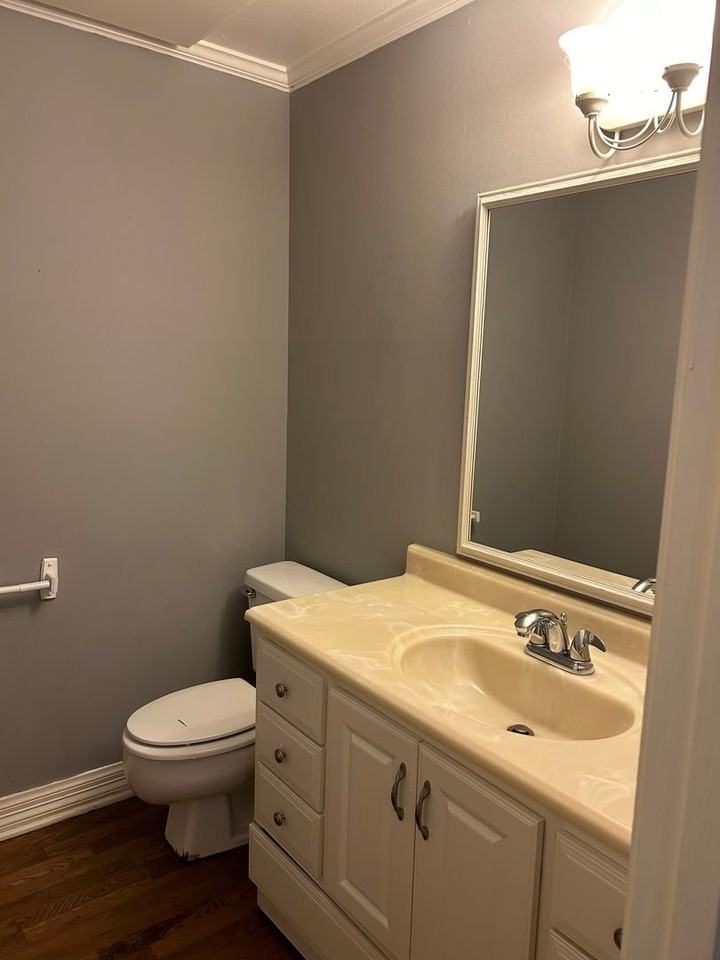 3407 Shenandoah St - Photo 7 of 11