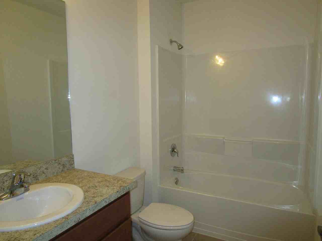 913 Sw 10th Pl - Photo 5 of 20