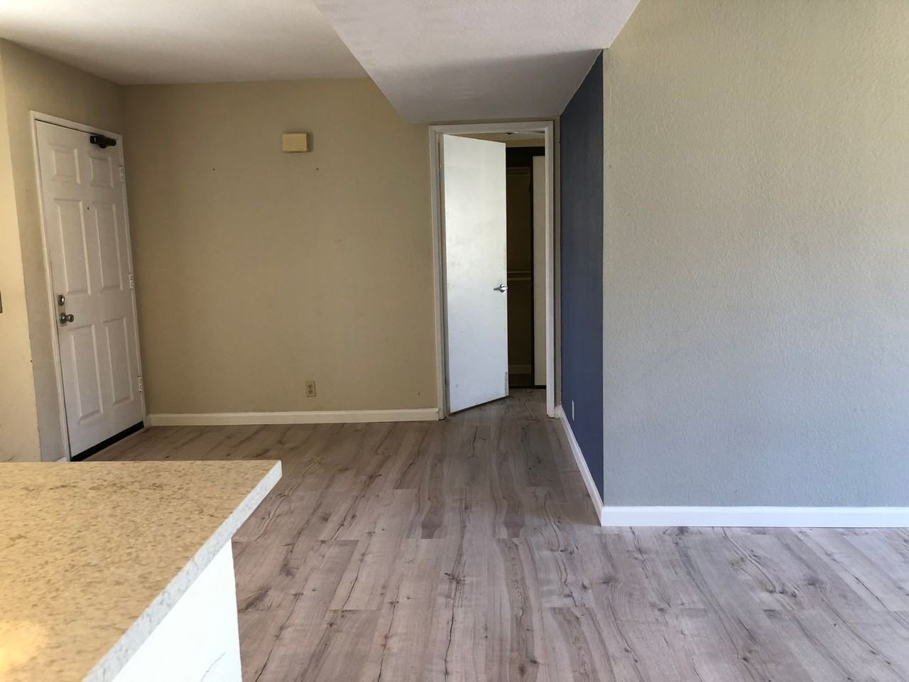 4545 Arizona St #212 - Photo 4 of 15