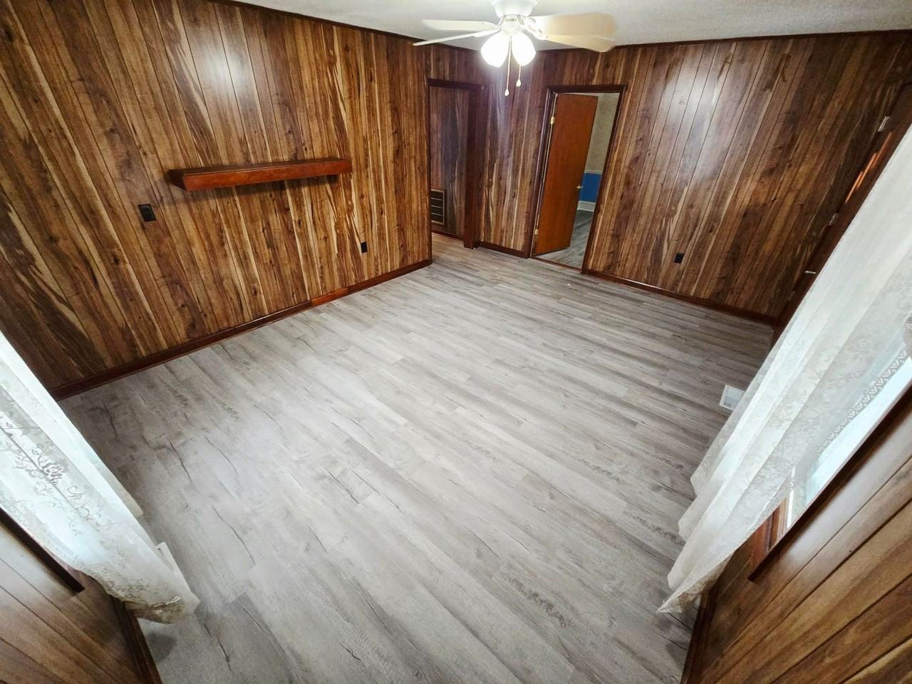 914 Stokes St - Photo 5 of 15