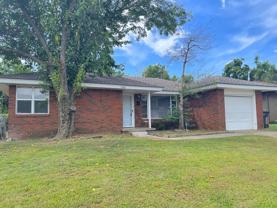 1232 Ne 47th St - Photo 1 of 1