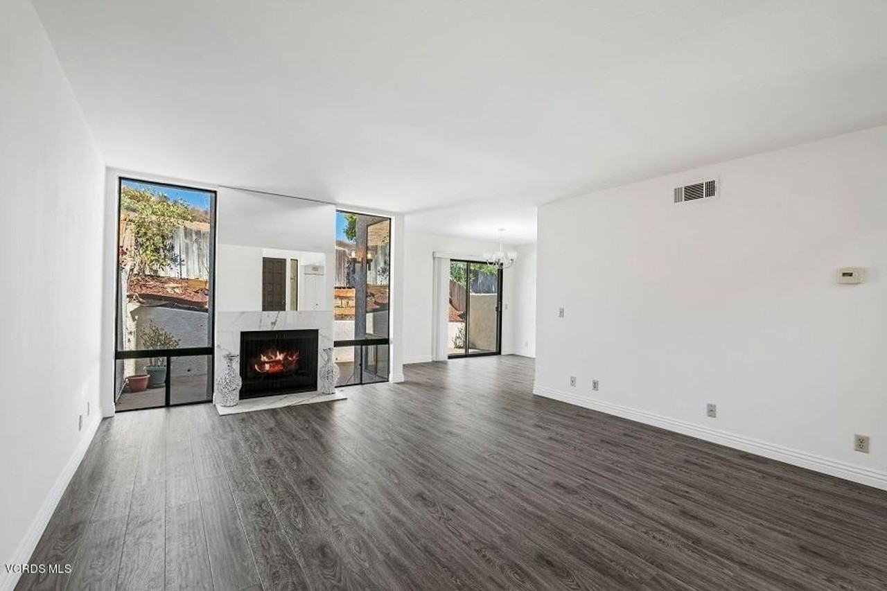 591 Tree Top Ln - Photo 4 of 10