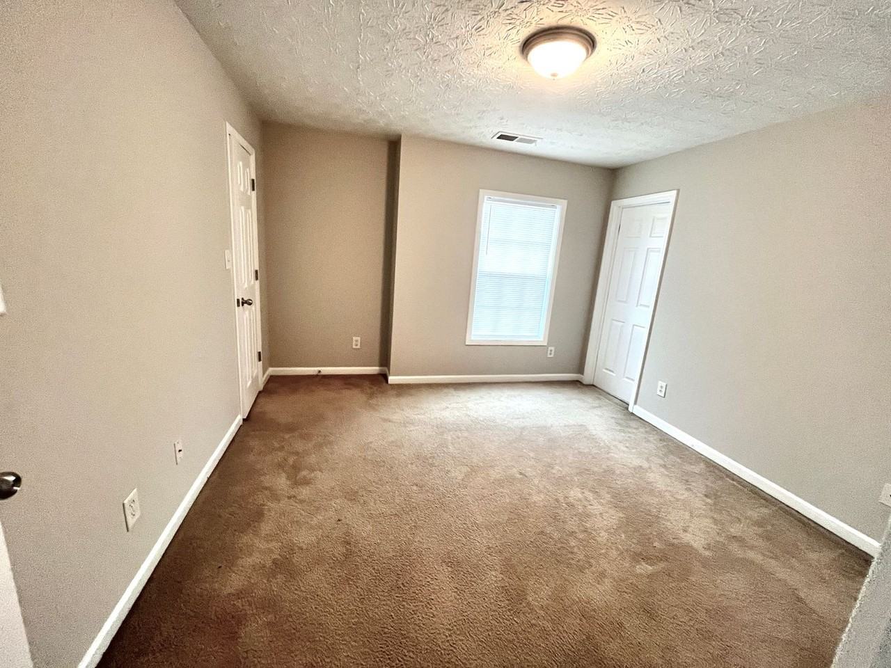 1453 Little Creek Dr - Photo 6 of 16