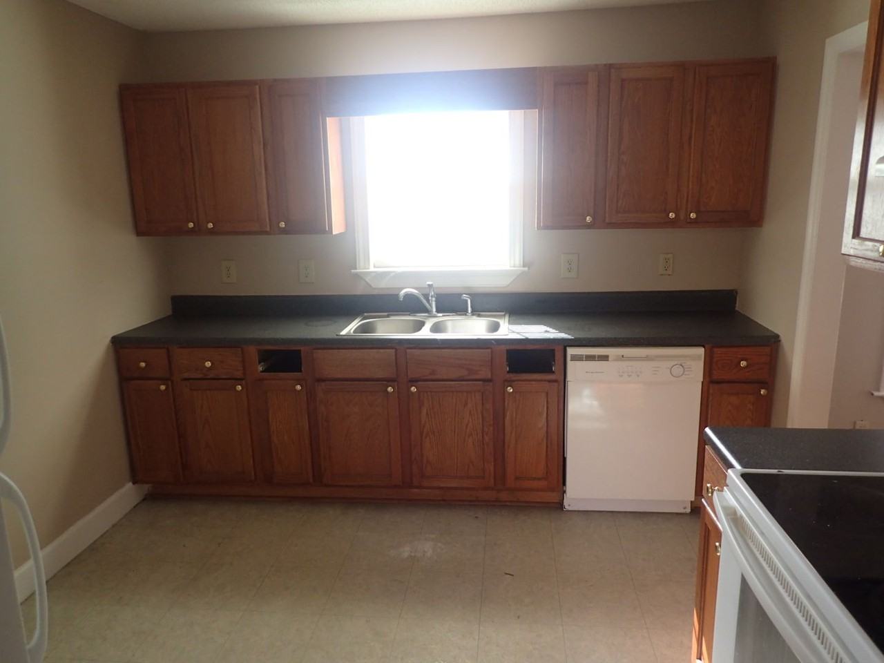 5109 Walnut St - Photo 3 of 16