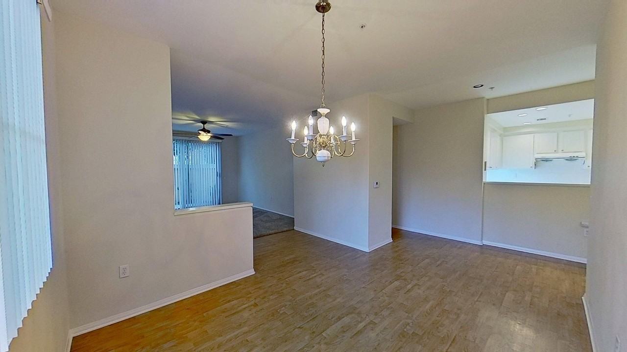 1704 Reggio Aisle - Photo 7 of 26