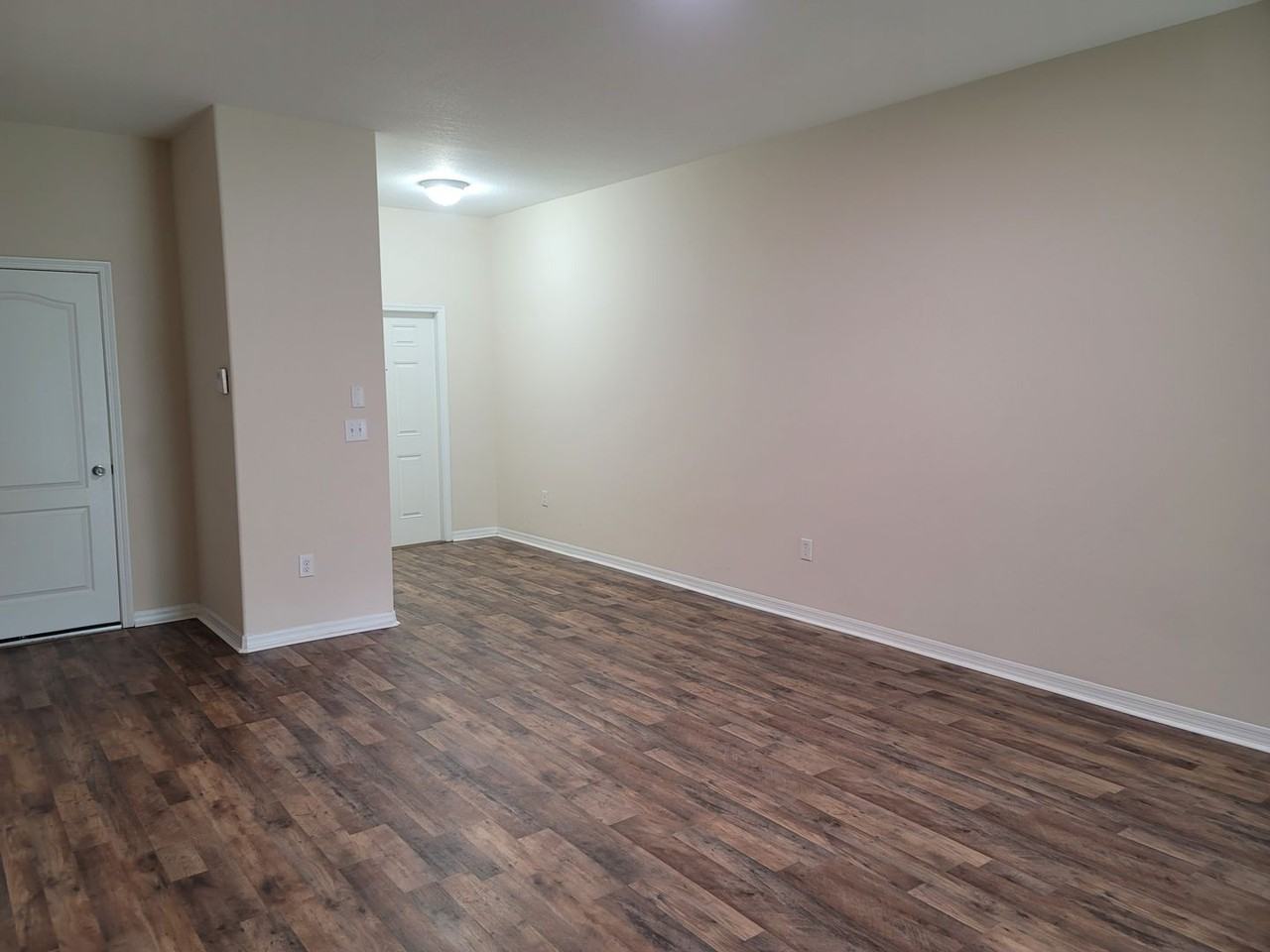 20403 Berrywood Ln - Photo 2 of 24