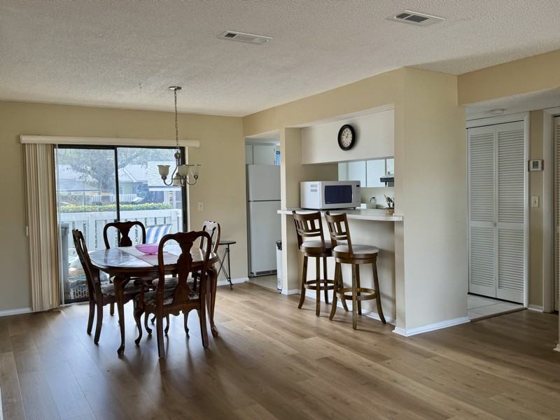 110 Cypress Pl - Photo 4 of 13