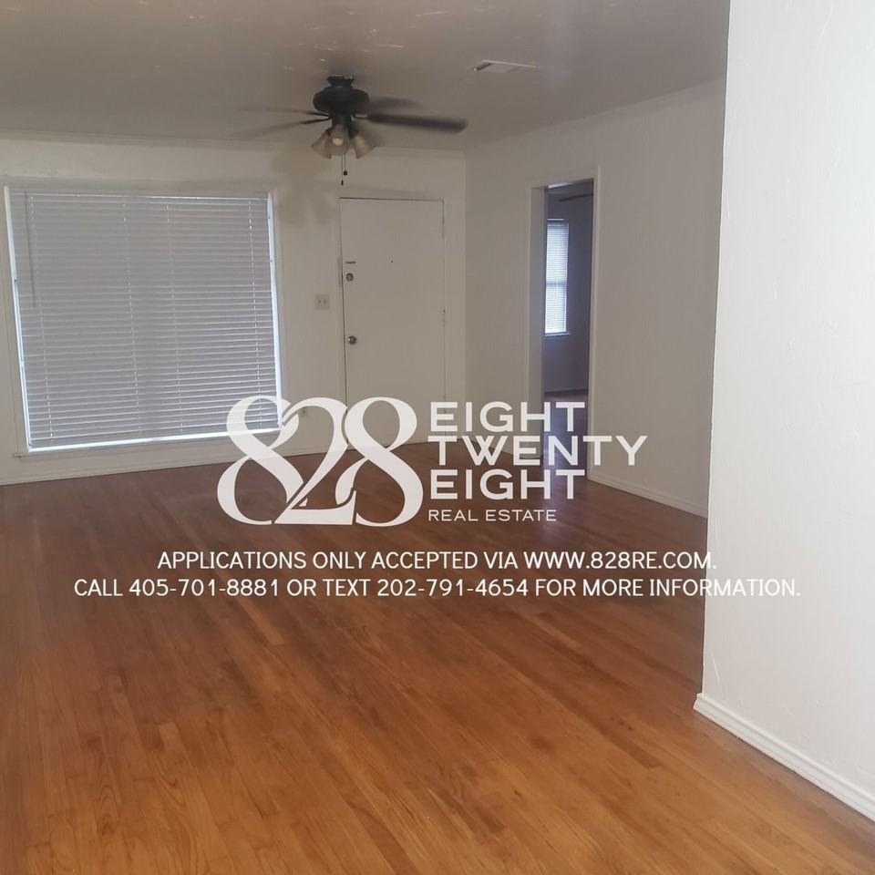 3001 N Vermont Ave - Photo 5 of 30