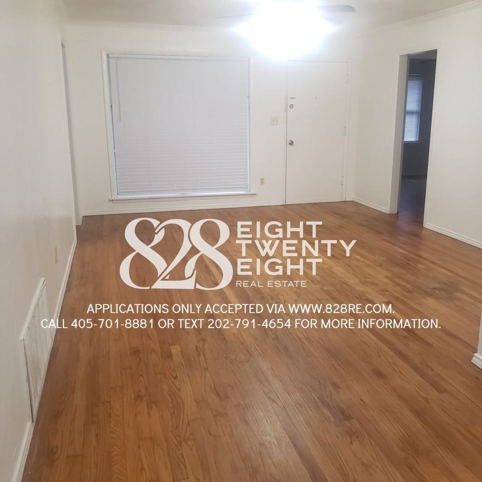 3001 N Vermont Ave - Photo 6 of 30