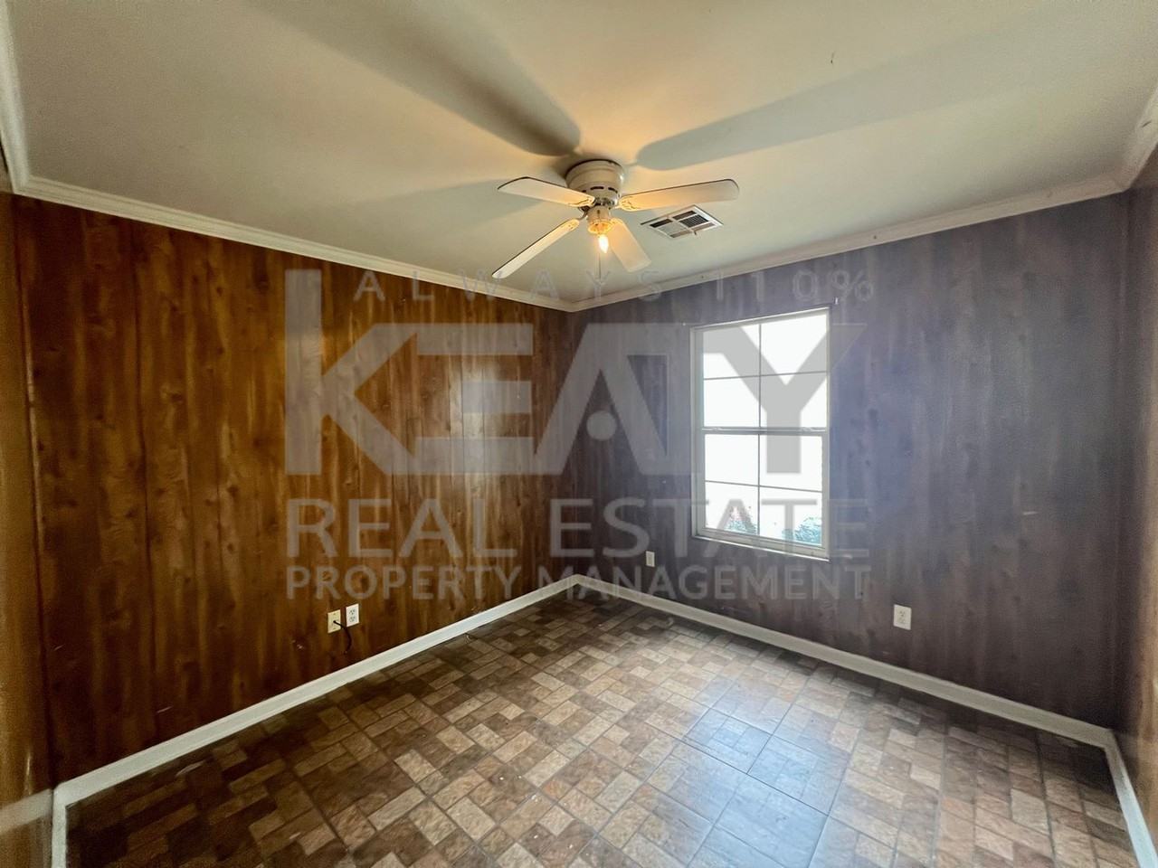 119 Sternberg Dr - Photo 6 of 12