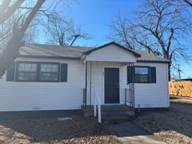 808 S Hazelwood St - Photo 1 of 1