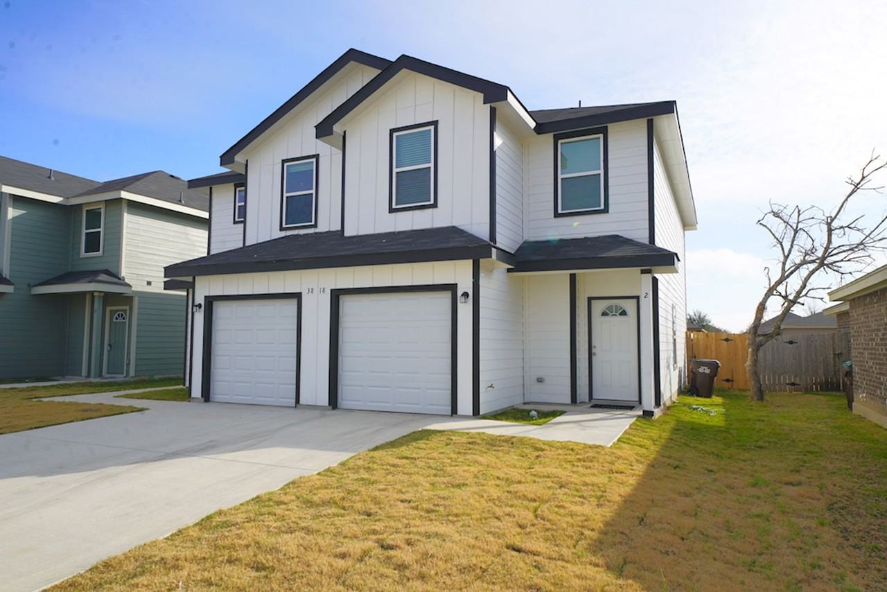 3818 Key West Way - Photo 5 of 46