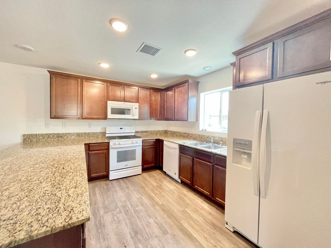 611 Fallon Station Rd - Photo 2 of 10