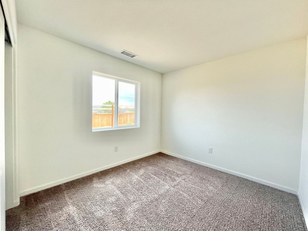 611 Fallon Station Rd - Photo 4 of 10