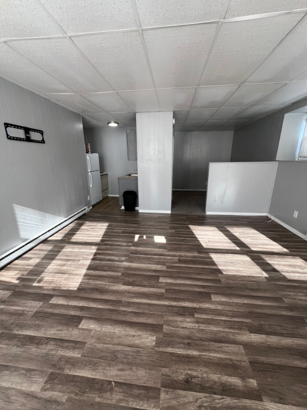 403 25th St - Photo 2 of 11