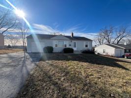 featured image of 10505 E 40th St