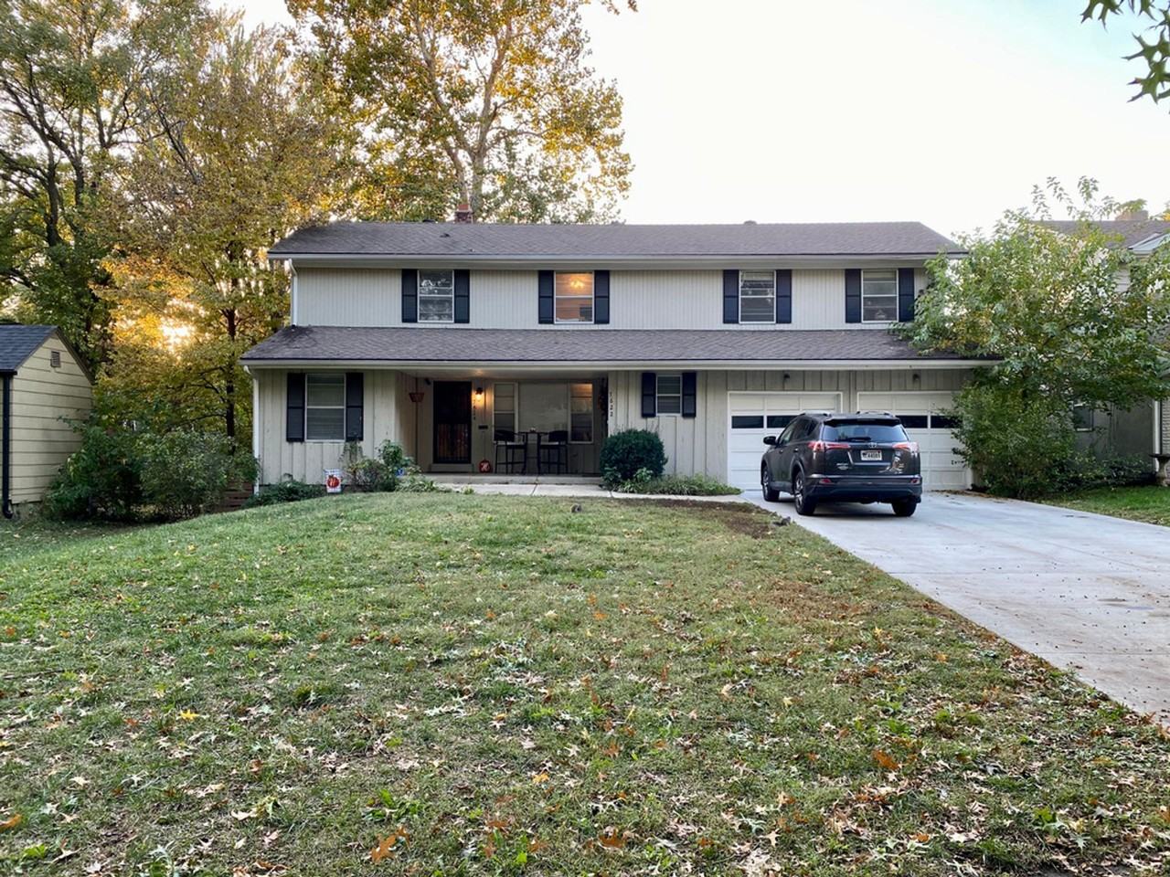 7622-7624 MAIN STREET - Photo 2 of 4