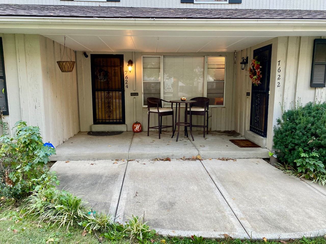 7622-7624 MAIN STREET - Photo 3 of 4