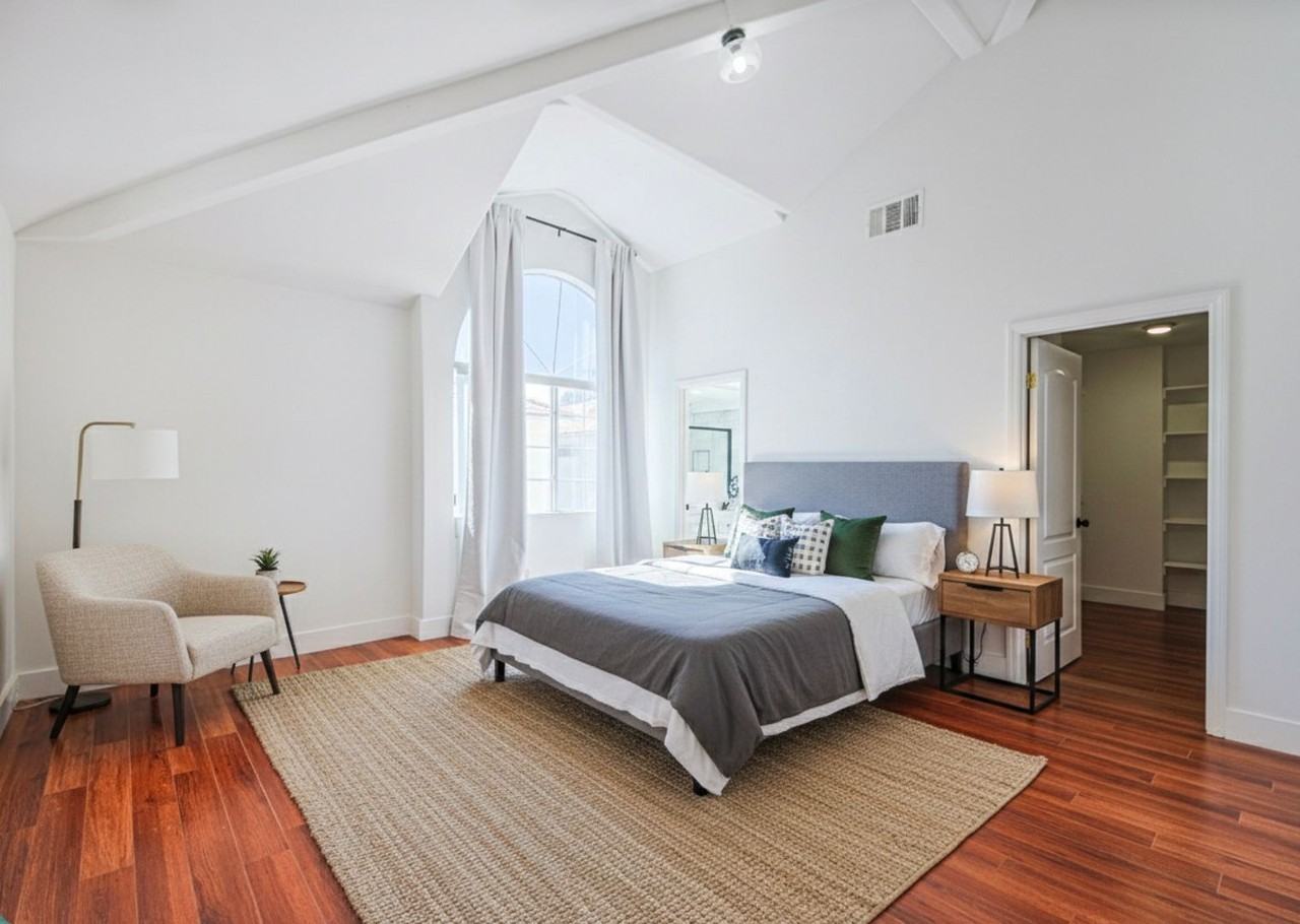 18332 Keswick St - Photo 5 of 41