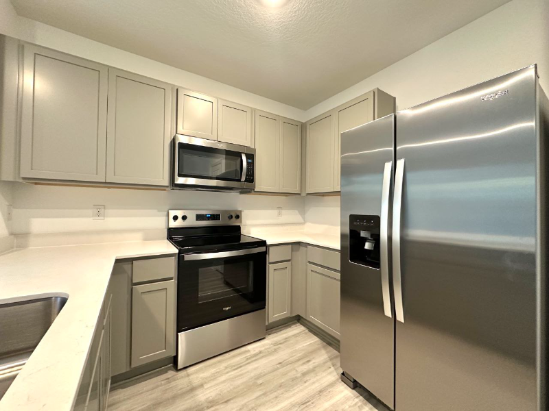 2933 Canary Ave - Photo 7 of 20