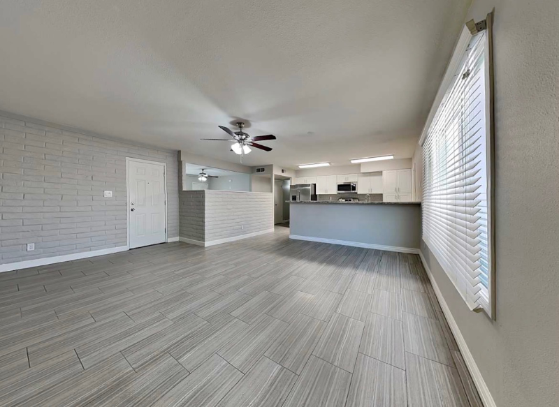 1024 E Alameda Dr - Photo 4 of 11