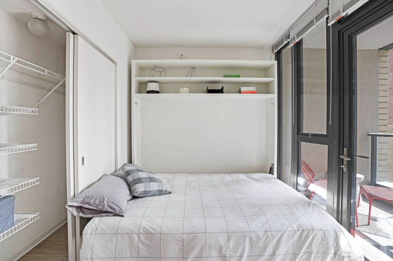 125 W Superior St - Photo 6 of 16