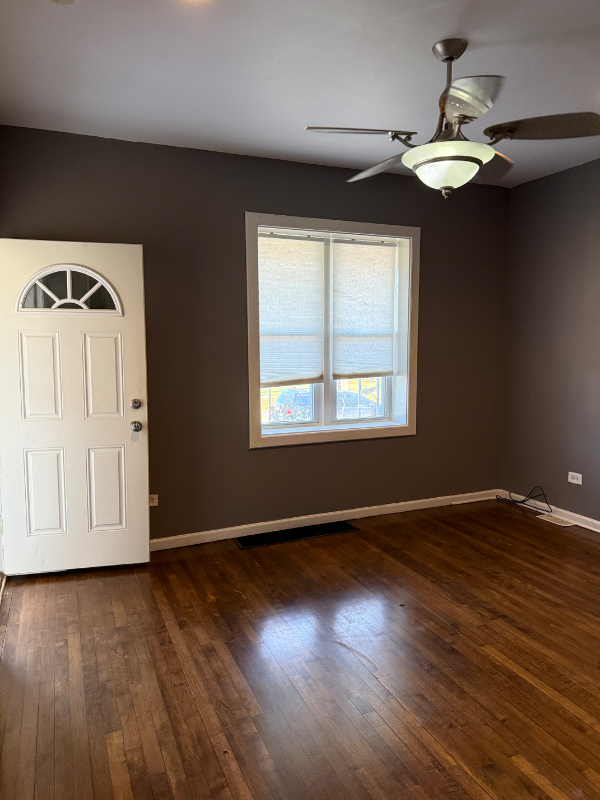 3245 Pearl St - Photo 6 of 13