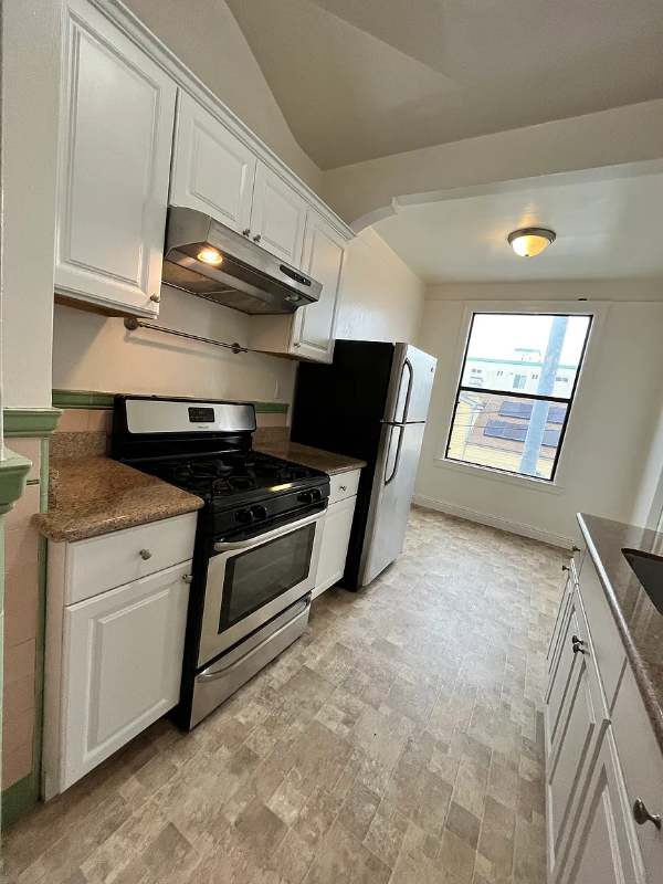 5650 Mission St #A - Photo 7 of 8