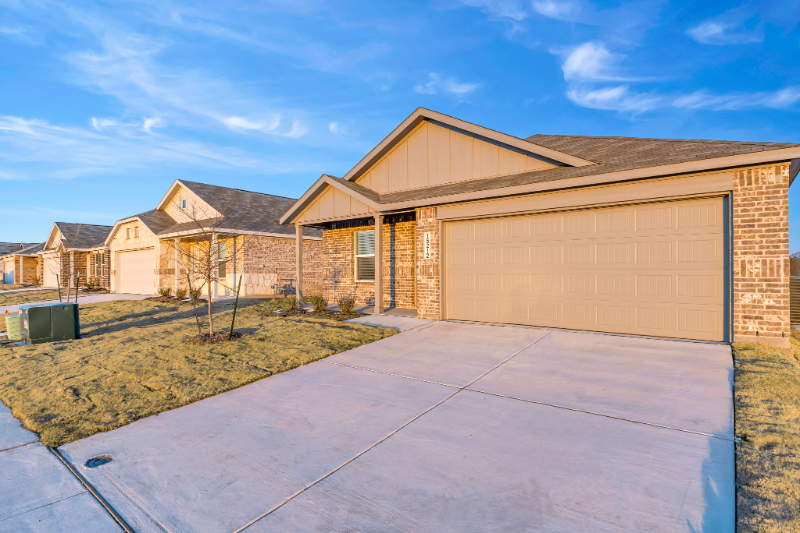 15212 Mariachi Rd - Photo 2 of 20