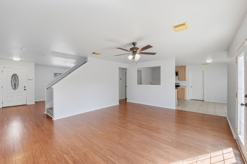 535 Centro Hermosa - Photo 4 of 16