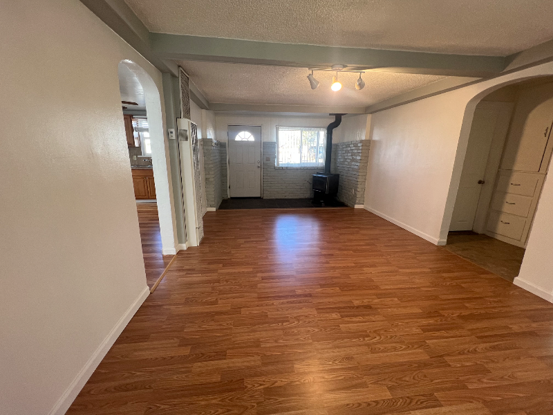 1674 Laveta St - Photo 5 of 15