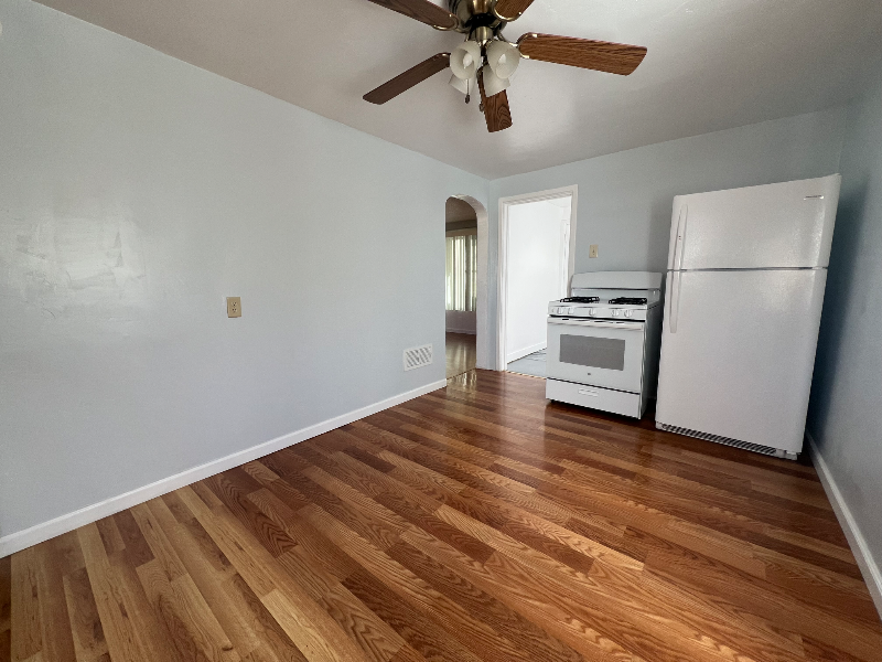 1674 Laveta St - Photo 7 of 15