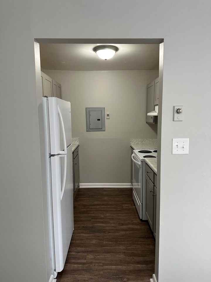 Flats at Bridalwood - Photo 4 of 21