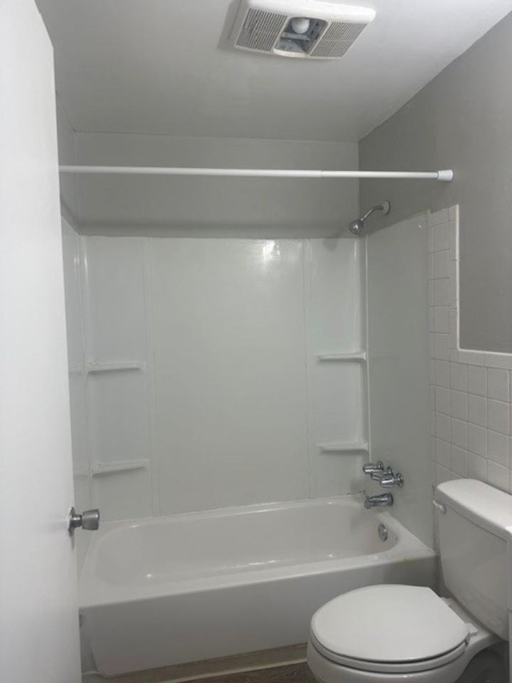 Flats at Bridalwood - Photo 7 of 21