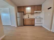 83 Pleasant St - Photo 1 of 1