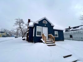 featured image of 1244 Kenneth St