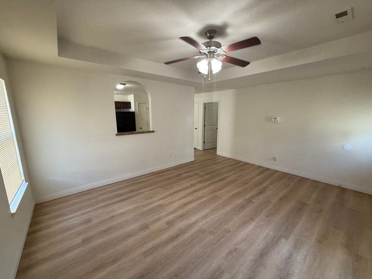 7382 Noah Ct - Photo 3 of 20