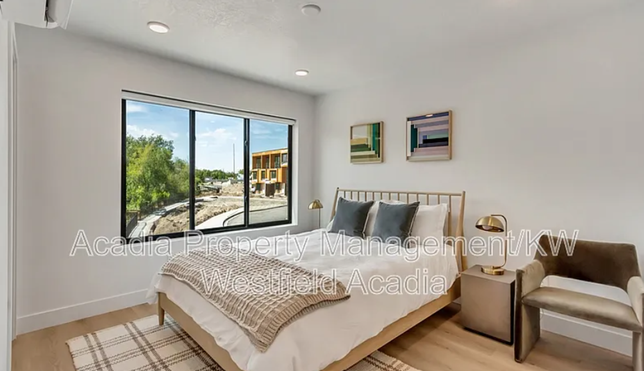 4186 S Main St - Photo 7 of 10