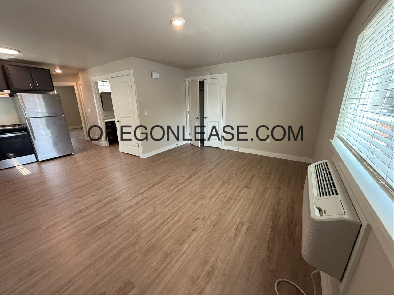 4080 Horace St - Photo 3 of 18