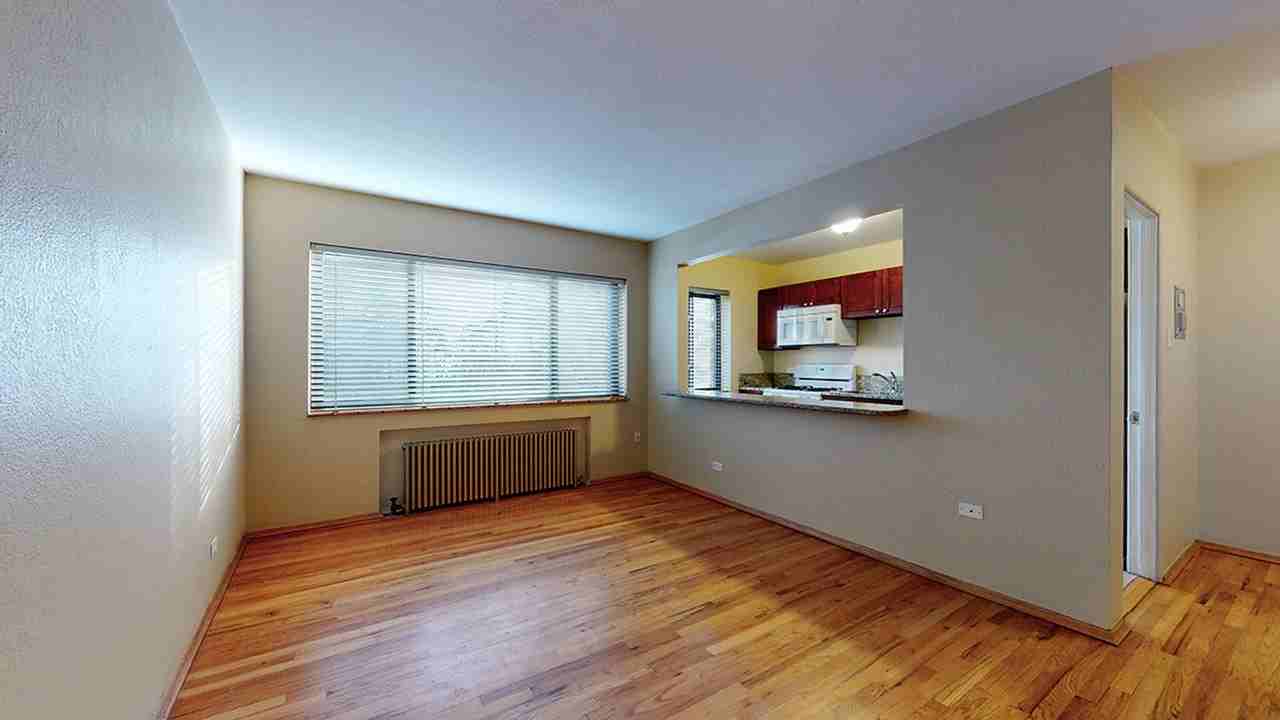 Poplar Apartments - Photo 4 of 27