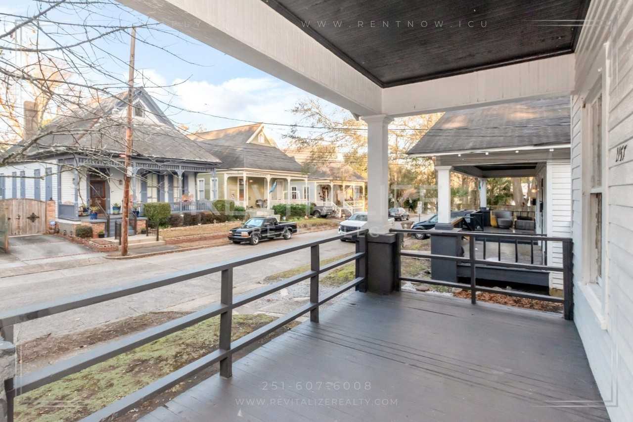 1157 New Saint Francis St - Photo 4 of 20