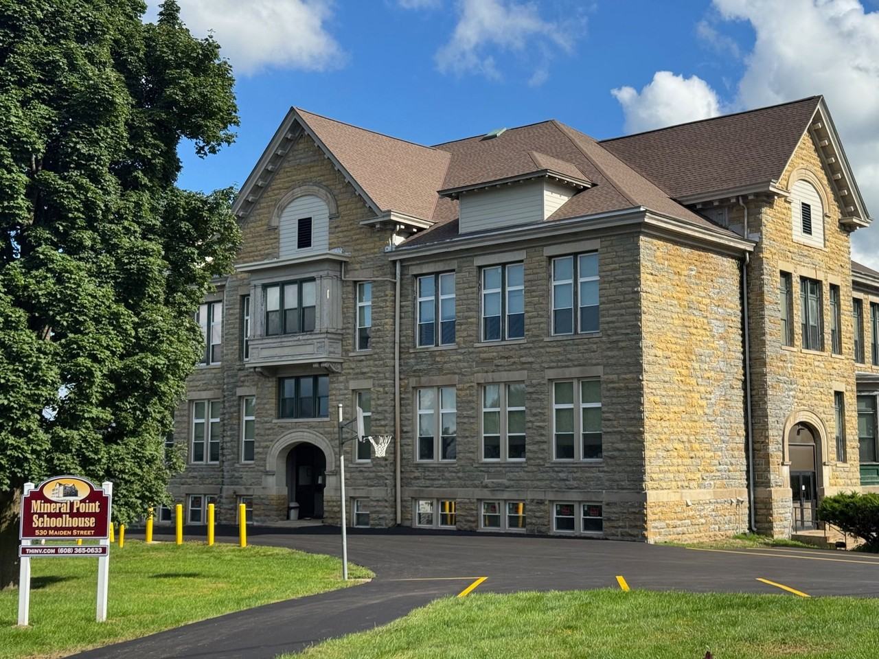 Mineral Point Schoolhouse LLC - Photo 4 of 4